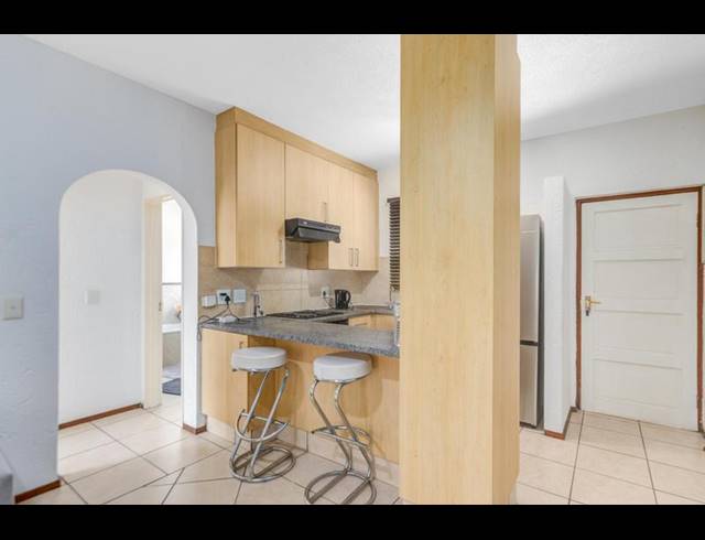 1 BEDROOM APARTMENT FOR SALE IN LONEHILL